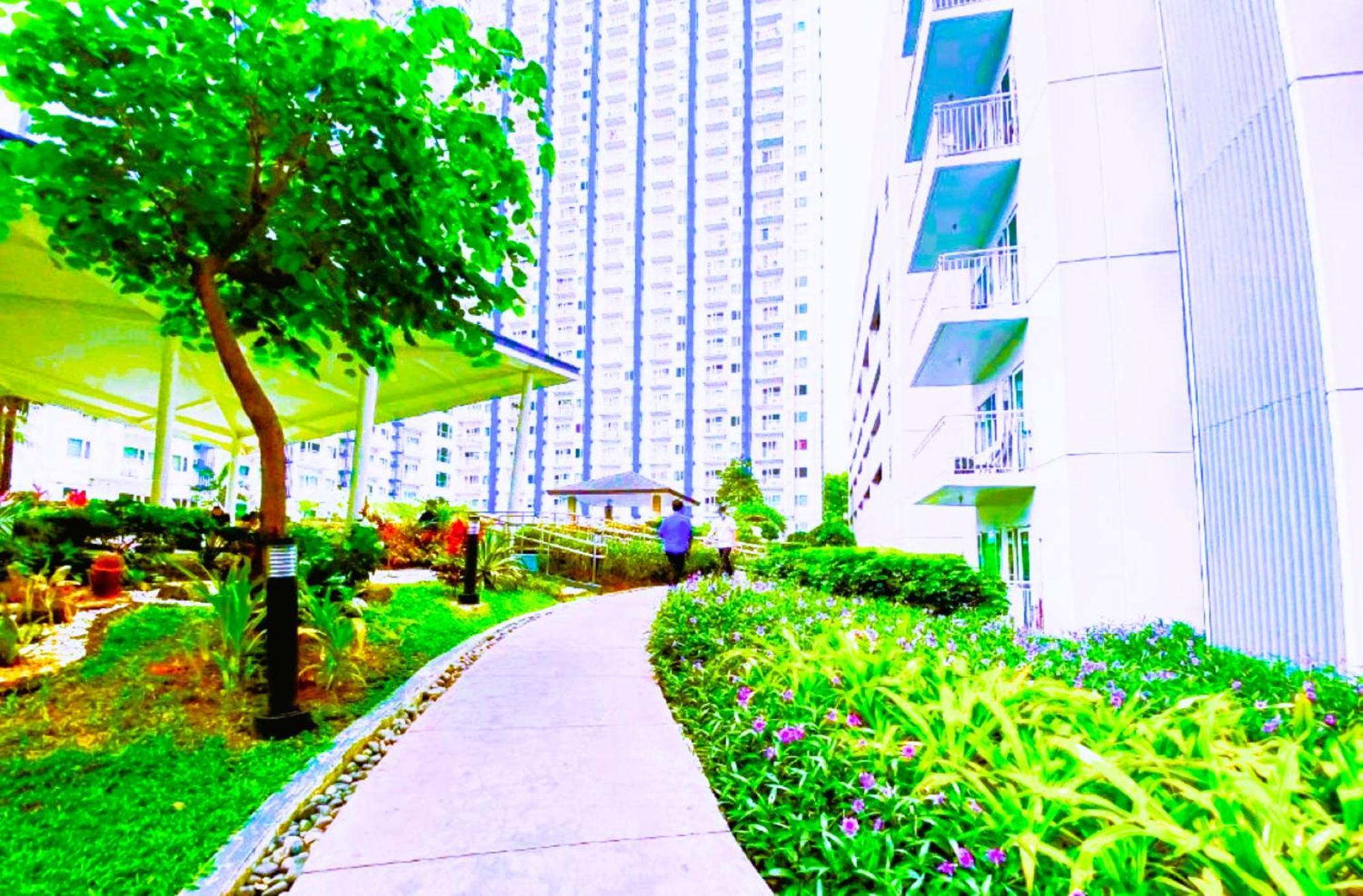Grass Residences Tower 5 Sm North Qc マニラ市 エクステリア 写真