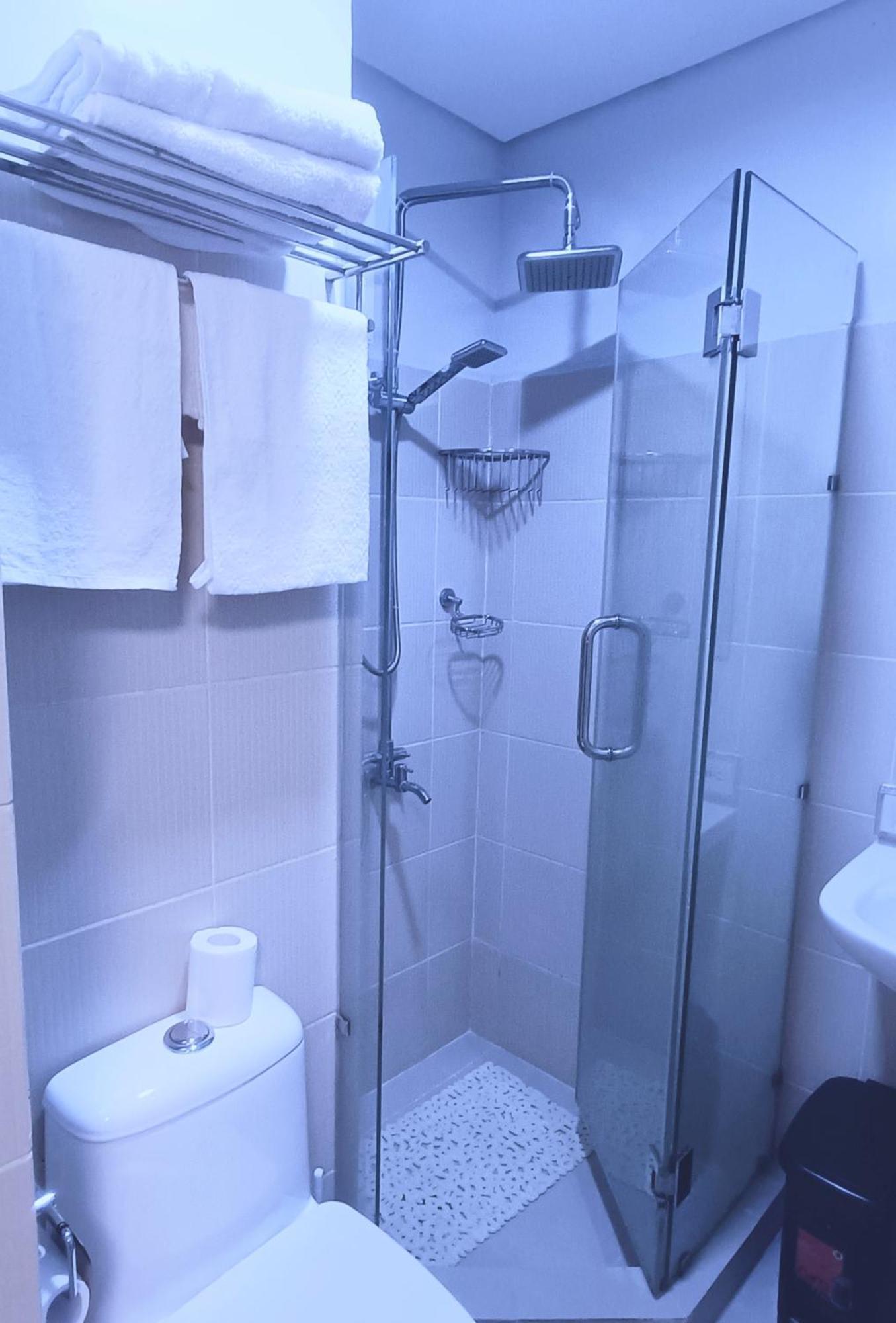 Grass Residences Tower 5 Sm North Qc マニラ市 部屋 写真